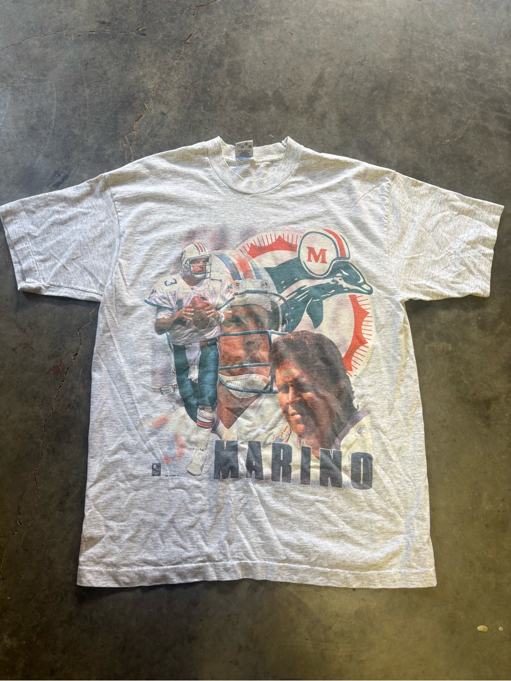Vintage Graphic Grey Men’s T-Shirt - Dan Marino Miami Dolphins